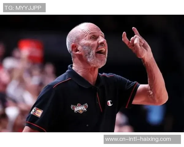 官方：澳大利亚籍教练迈克尔-凯利出任深圳男篮主帅，保全任助教