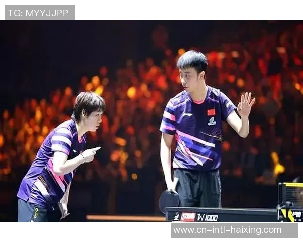 混双颁奖礼：刘诗雯笑脸绚烂，陈垣宇蒯曼丢失，大迪动作太风趣了